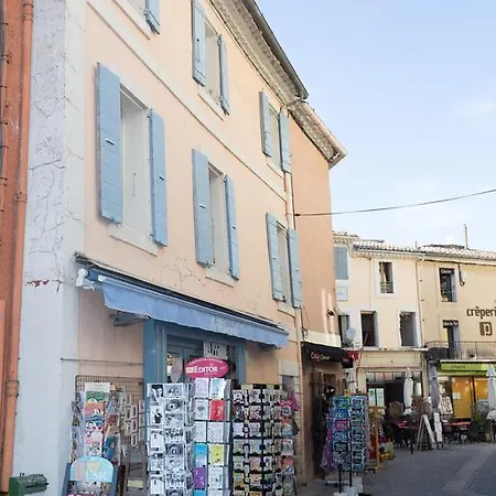 Apartment Grand Studio Republique L'Isle-sur-la-Sorgue